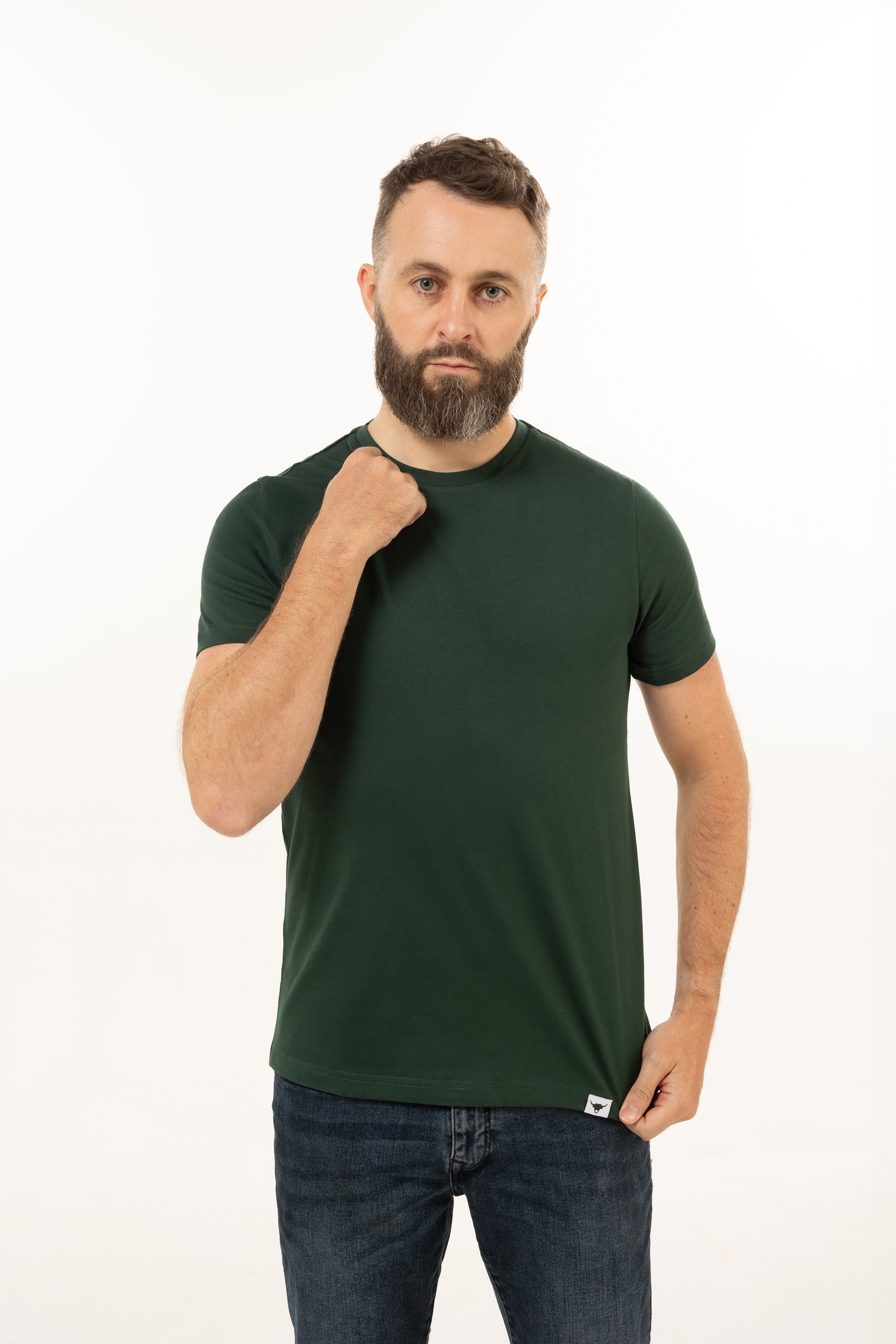 緑色の半袖Tシャツ