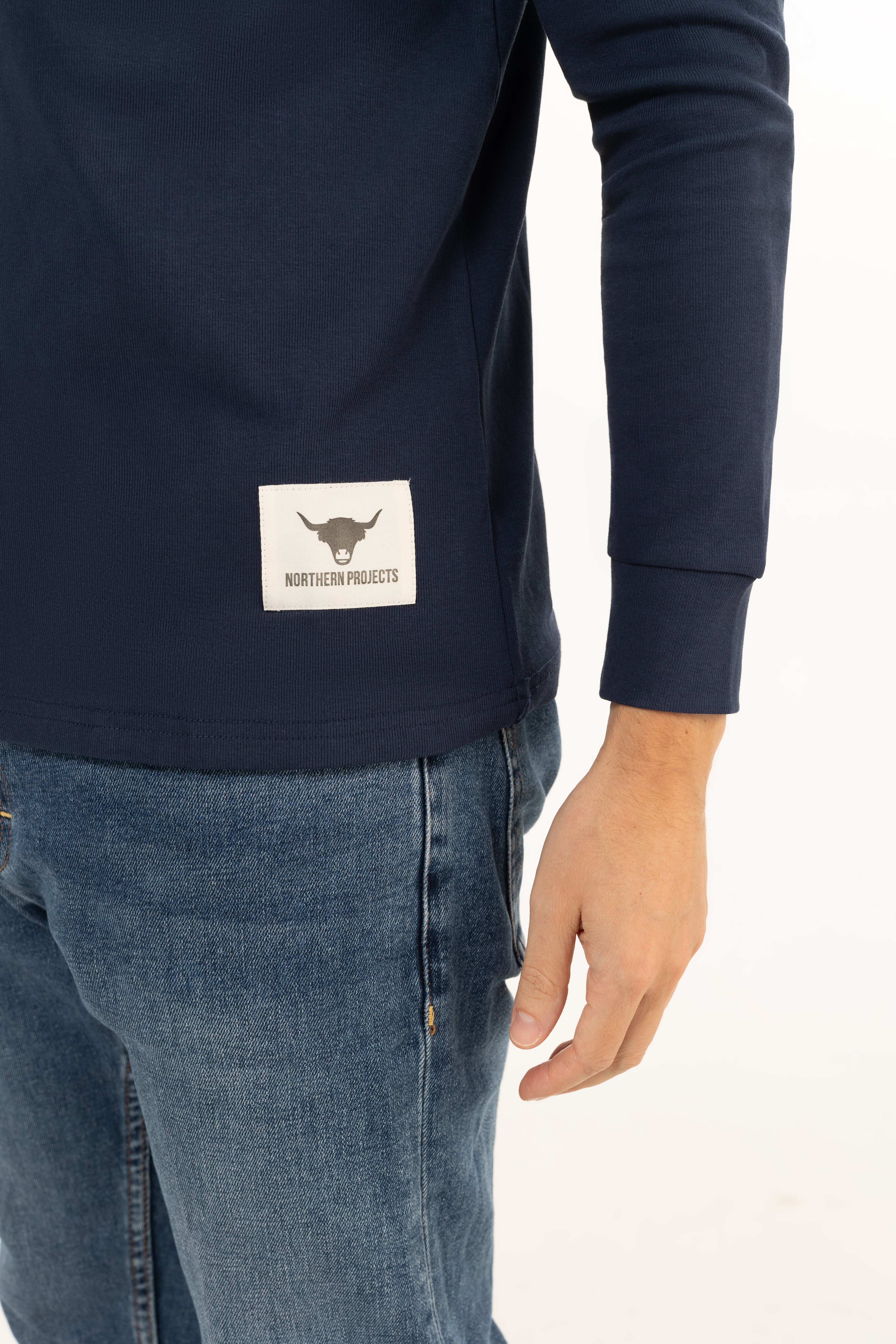 Marineblaues Langarm-T-Shirt
